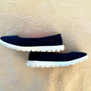 Skechers ballet-style canvas shoes
